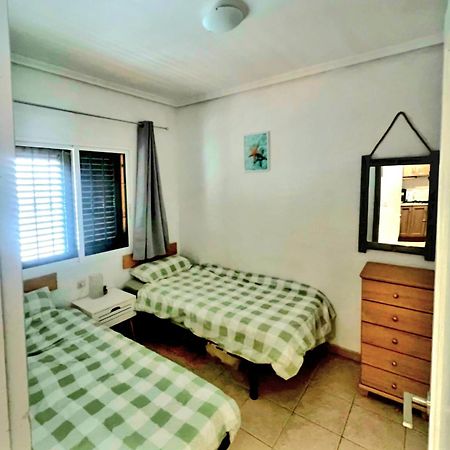 Lovely Apartment Near The Beach In Sunny La Mata Torrevieja Exterior foto